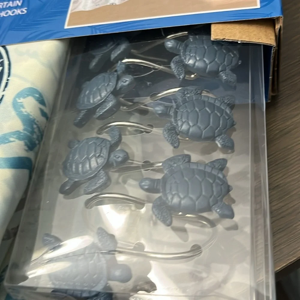 New! Caribbean Joe Blue and White Turtle Shower Curtain Set